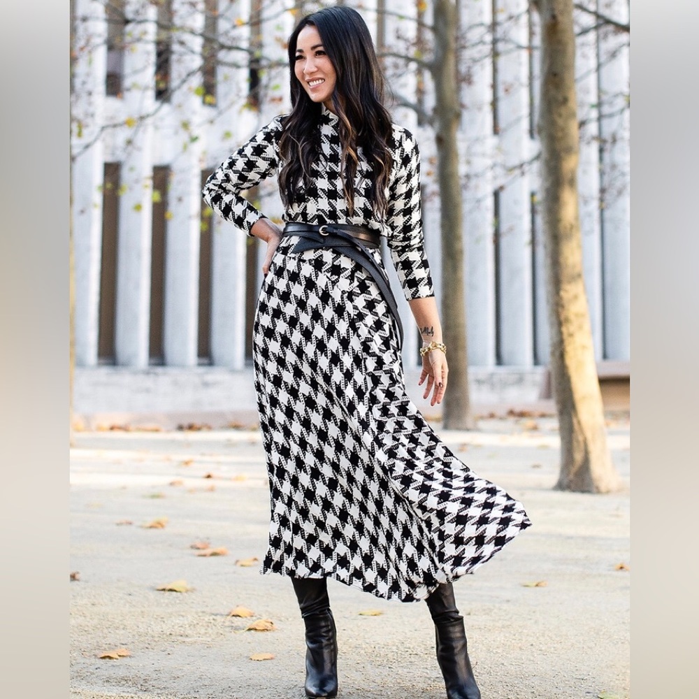 Black and white Houndstooth maxi dress by Ann Taylor size 4
